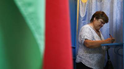 Глава ЦИК Белоруссия призвала избирателей не тянуть с голосованием