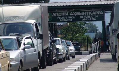 В Абхазии после открытия границ зарегистрирован первый случай заражения COVID-19 среди туристов