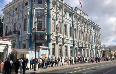 Явка избирателей на выборах Президента на участке в Москве превысила 70%