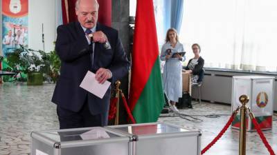 Лукашенко отдал свой голос