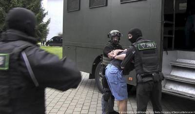 Голосование в Белоруссии идет, семь членов штаба Тихановской арестованы