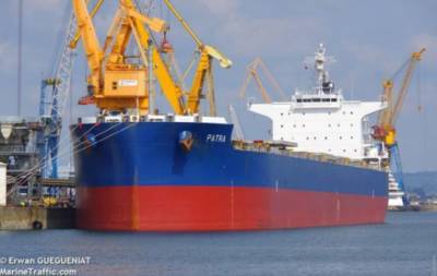 В украинском порту на иностранном судне обнаружили COVID-19: заражена половина экипажа