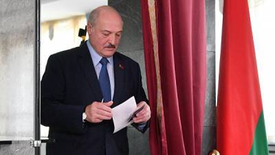 В Белоруссию не пустили украинцев с поддельными документами: Лукашенко пообещал не допустить в стране хаос