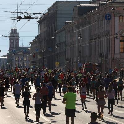 В Санкт-Петербурге состоялись забеги в рамках полумарафона «Северная столица»