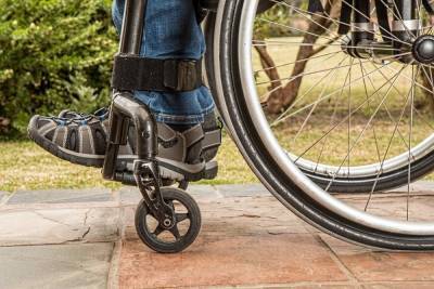 Рязанцы с инвалидностью могут оформить бесплатную парковку онлайн