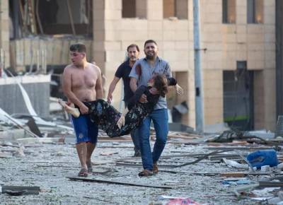 Хезболла плюс преступная халатность: Бейрут, первые минуты после взрыва. Фоторепортаж - Cursorinfo: главные новости Израиля