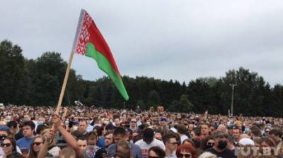 «В Беларуси такого еще не было», — появилось видео из Минска, где проходят выборы президента