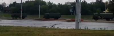 Выборы в Беларуси: на въезде в Минск зафиксировали танки и большое количество военной техники (ВИДЕО)