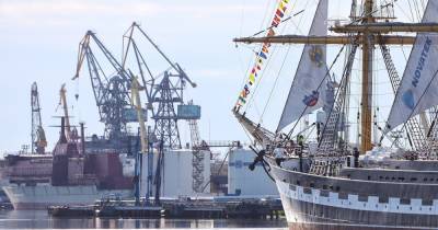 В Клайпедском порту произошёл разлив нефтепродуктов