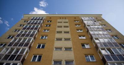 В Литве двое детей выпали из окон многоэтажек