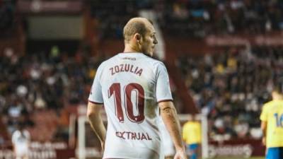 Зозулю признали лучшим футболистом сезона в Испании