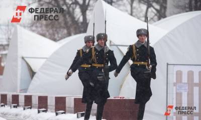 Путин отменил каракулевые шапки для высших офицеров и полковников