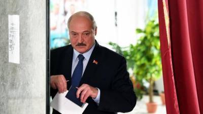 Лукашенко заявил, что получил от Путина письмо на 5 страницах о "вагнеровцах"