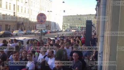 У посольства Белоруссии в Петербурге началась протестная акция