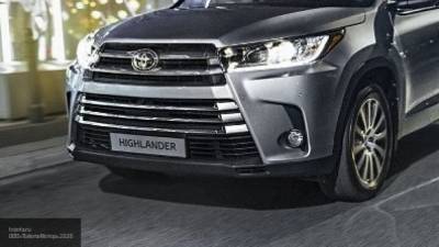 Продажи нового кроссовера Toyota Highlander стартовали в России
