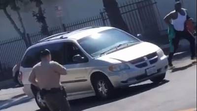 Сотрудники офиса шерифа застрелили темнокожего в Лос-Анджелесе