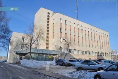 На улице Блюхера в Екатеринбурге снесут два здания для строительства школы