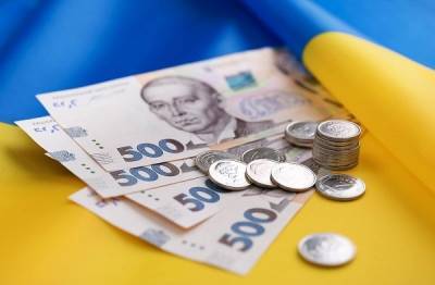 В Украине с 1 сентября выросли минимальная зарплата и пенсии