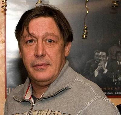 Евгений Сатановский назвала Михаила Ефремова «бомжом» после поведения актёра в суде