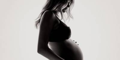 Лицо ангела: топ-модель Джиджи Хадид показала «беременную» фотосессию