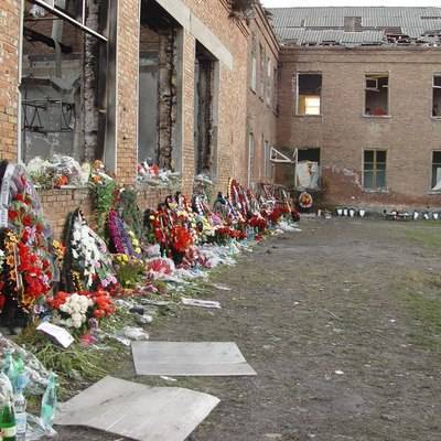 Дни памяти жертв теракта в школе Беслана проходят в Северной Осетии и Москве