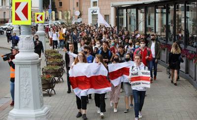 В центре Минска проходит марш студентов столичных вузов — видео