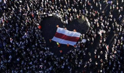 Варшава мечтает о "Польше от моря до моря" – за счет Белоруссии