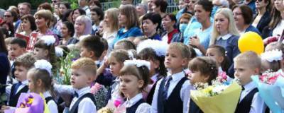 В Иркутске в торжественных линейках участвовали почти 10 тысяч первоклассников