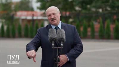 Лукашенко: я не хочу, чтобы порезали на куски мою страну, которую я лепил на обломках империи