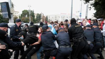 МВД Белоруссии сообщило о задержаниях на акциях протеста в Минске
