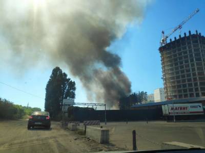 Спасатели рассказали, что горит на улице 9 Января