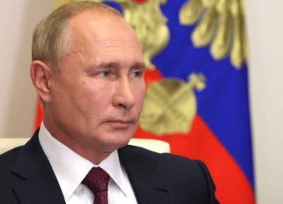 Вероятность полного перехода на дистанционное обучение оценил Путин
