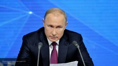 Путин заявил, что пандемия не превратила РФ в "страну-бензоколонку"