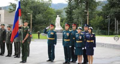 Российские военные победили в международном конкурсе "Воин мира" АРМИ-2020 в Армении