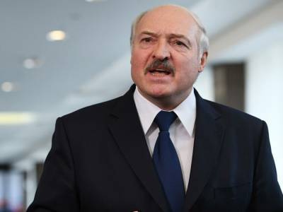 «Тявкнули из-под забора»: Лукашенко высказался о санкциях в адрес Беларуси