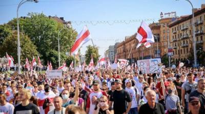Марш студентов в Беларуси: несколько тысяч человек вышли на улицы