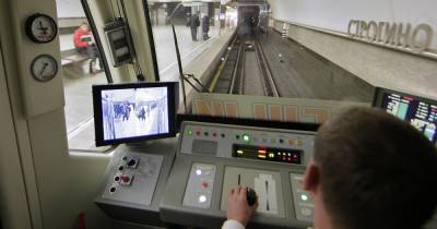 Поездам московского метро запретили останавливаться на станции «Строгино»