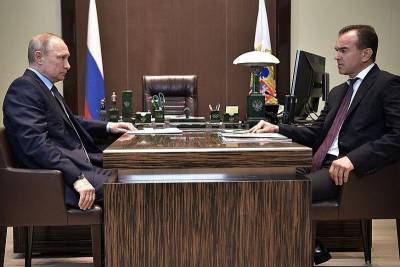 Владимир Путин поздравил Вениамина Кондратьева с юбилеем