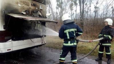 На автодороге Киев-Одесса загорелся пассажирский автобус