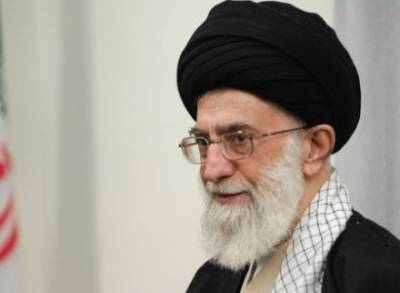 Хаменеи: ОАЭ предали мусульманский мир, установив связи с Израилем