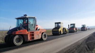 В 2021 году на западе Крыма отремонтируют боле 150 км дорог