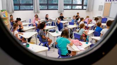 Абсурд в Израиле: школьникам из "красных" городов разрешили учиться в "зеленых"