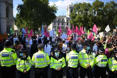 В Лондоне задержали 90 активистов движения Extinction Rebellion