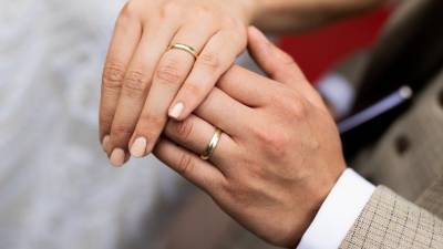 Александр Эдигер - Почему невеста умерла в день свадьбы в Дагестане — объясняет врач - 5-tv.ru - респ. Дагестан