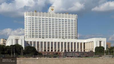 Правительство РФ обсудит выделение средств на пособия для безработных