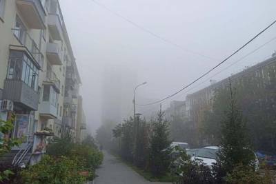 Густой туман окутал Новосибирск. Фото