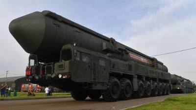 «Ядерная ракета сдерживания»: какими преимуществами обладает российский стратегический комплекс «Ярс»