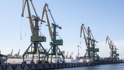 Эхо торговых войн: Петербург в ожидании транзитной санкционки