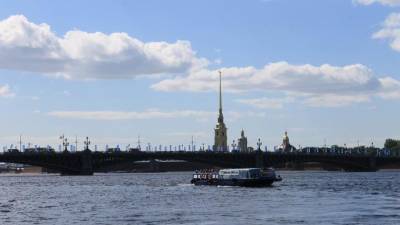 В Петербурге заработало водное такси - piter.tv - Санкт-Петербург