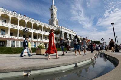 Около половины россиян успели съездить в отпуск после отмены самоизоляции